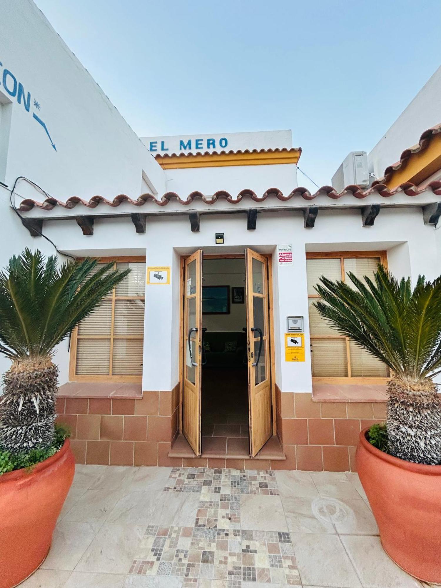 Hostal Cafeteria El Mero サオラ エクステリア 写真