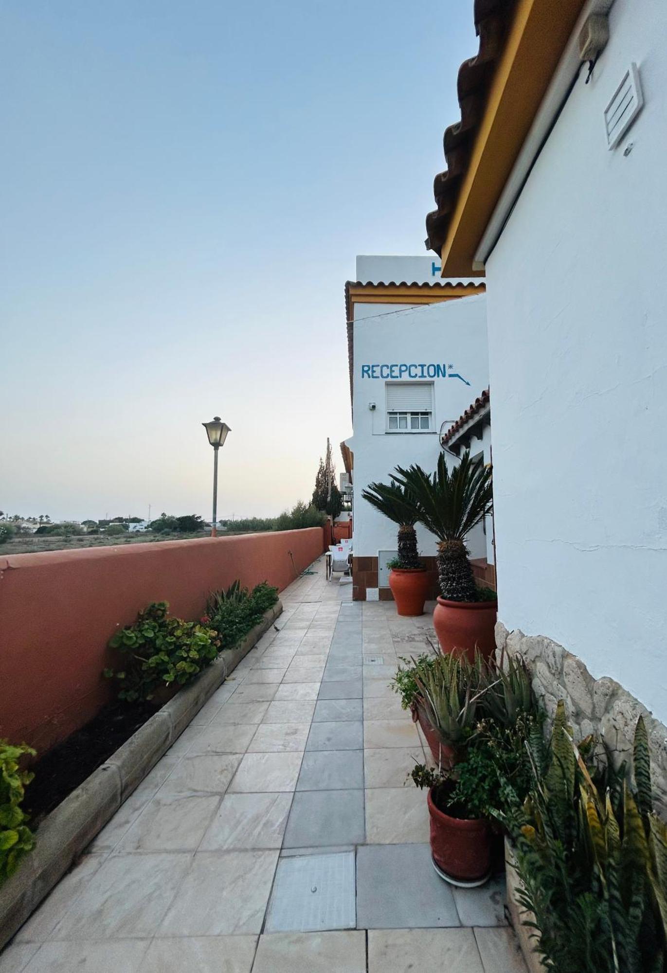 Hostal Cafeteria El Mero サオラ エクステリア 写真